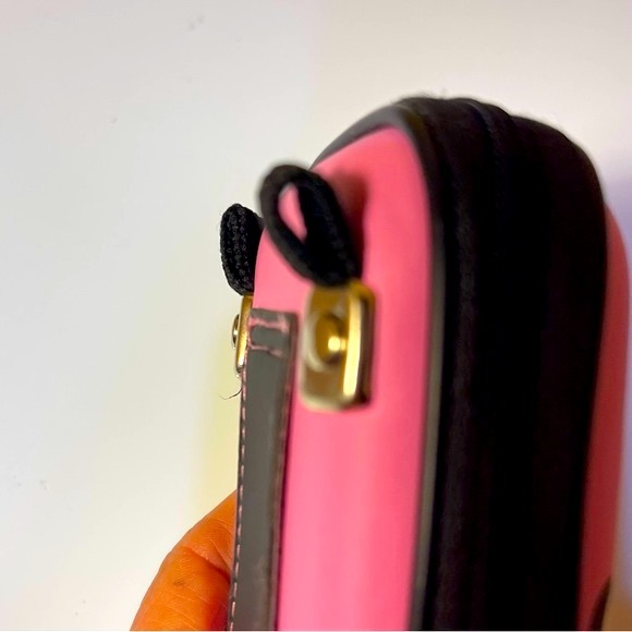 SANRIO Hello Kitty Hard Shell Camera Case Durable, Adorable, Pink Black White S - Picture 5 of 10